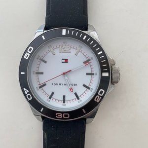 Tommy Hilfiger sports watch